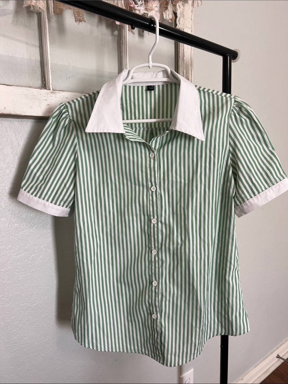 Green & White Striped Button Front Shirt with Contrast Collar and cuffed sleeves